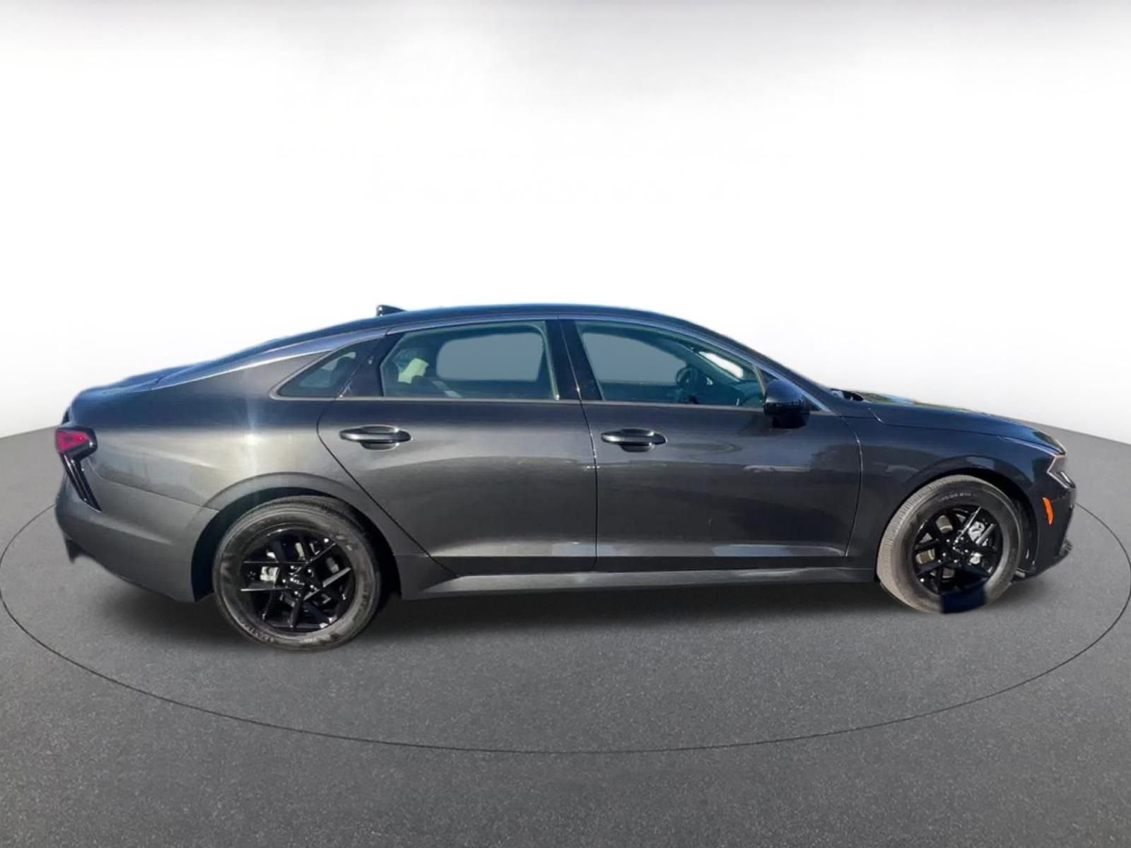 Used 2025 Kia K5 LXS image 16