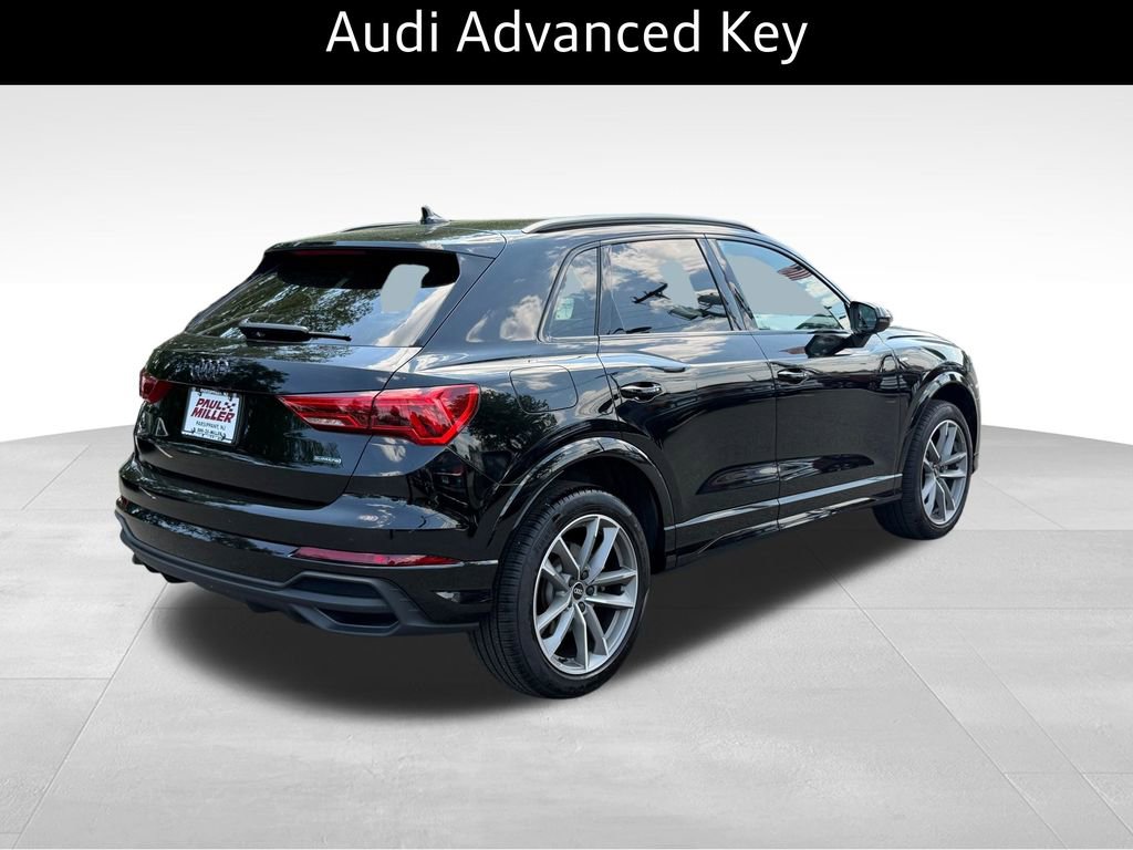 Used 2025 Audi Q3 2.0T Premium w/ Convenience Package AWD/4WD image 9