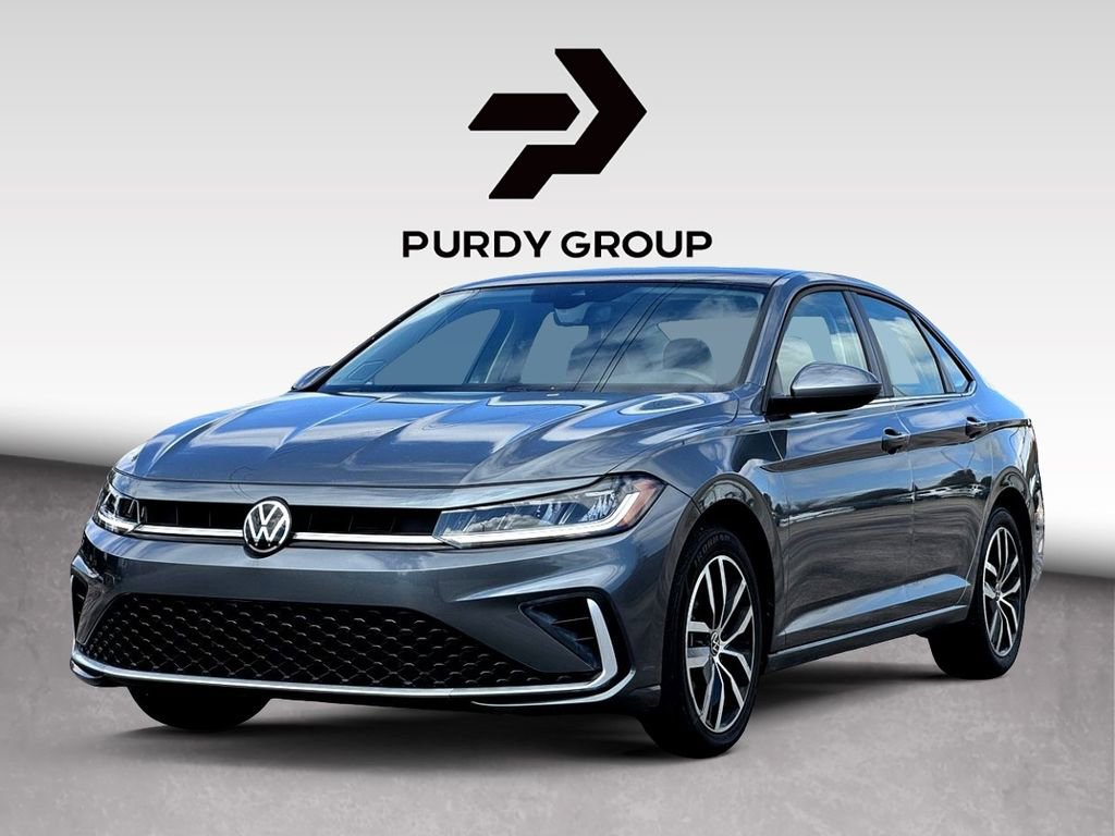 Certified 2025 Volkswagen Jetta SE image 4