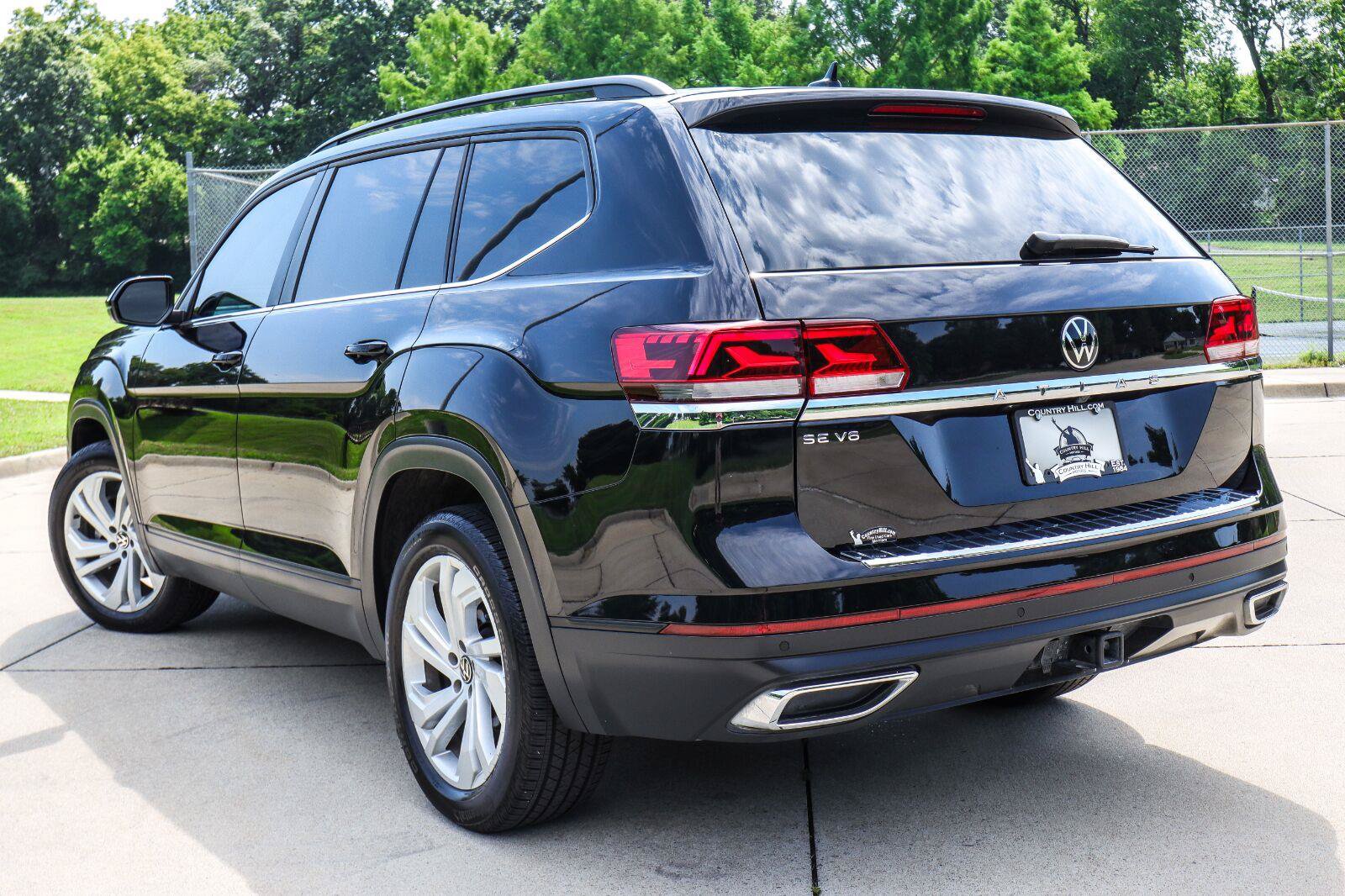 Used 2023 Volkswagen Atlas SE FWD image 14