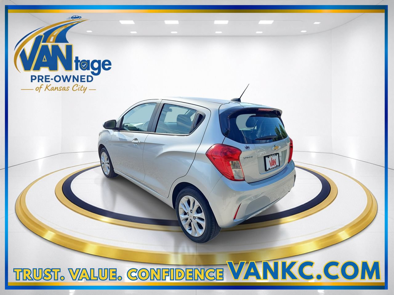 Used 2020 Chevrolet Spark LT FWD image 9