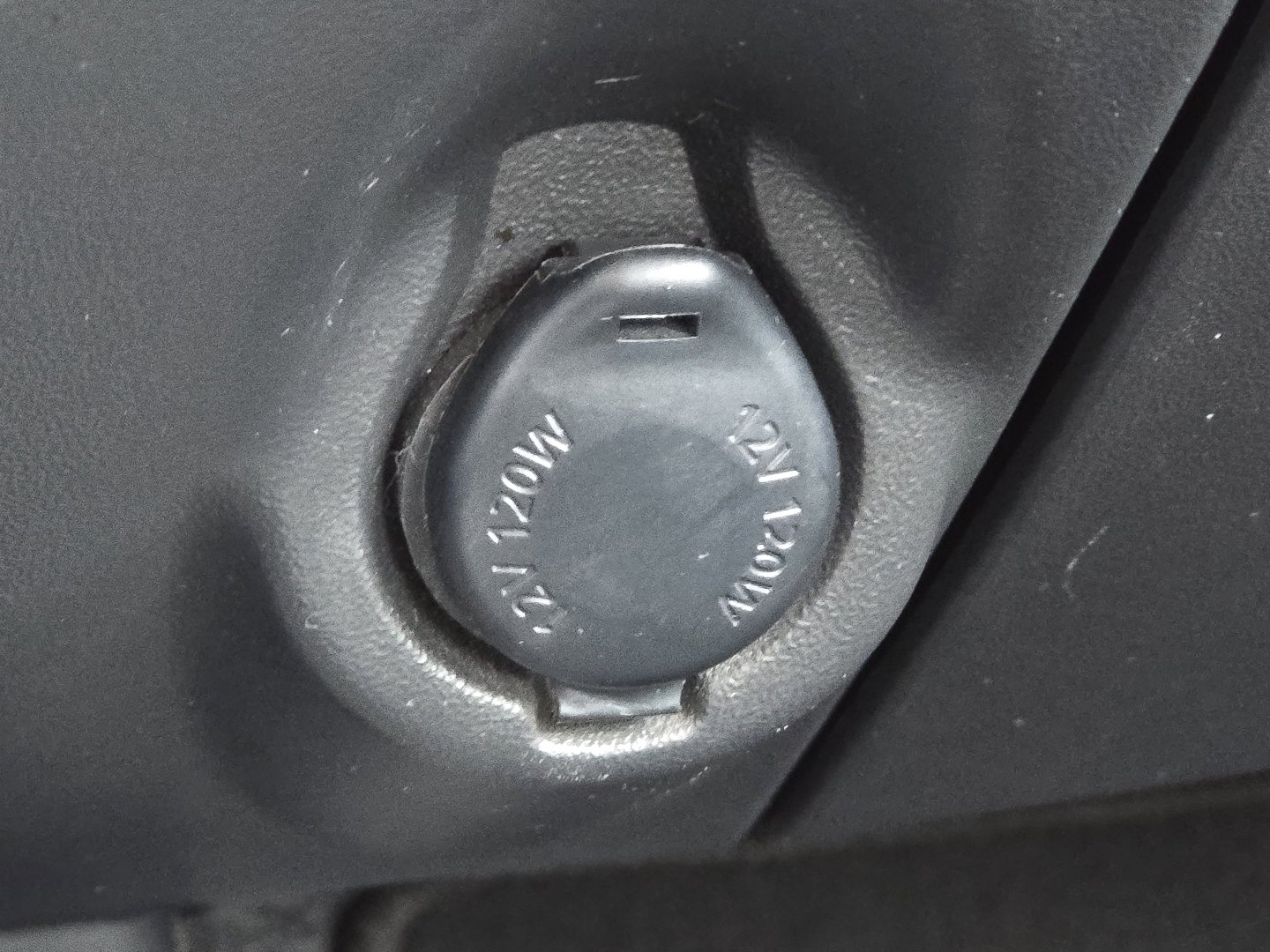 Used 2024 Mitsubishi Mirage ES image 7