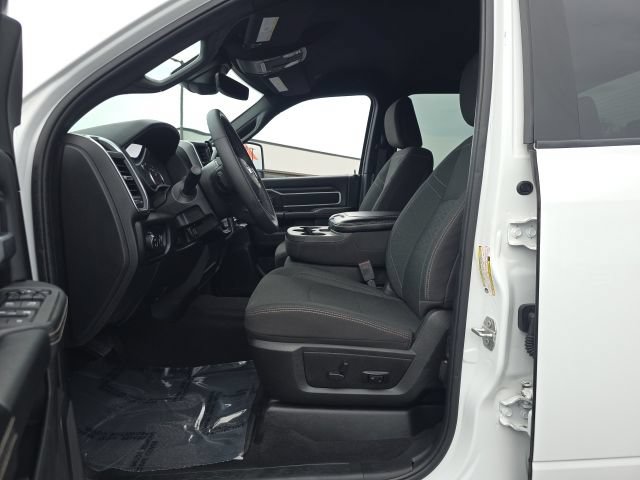 Used 2025 RAM 2500 Big Horn AWD/4WD image 11