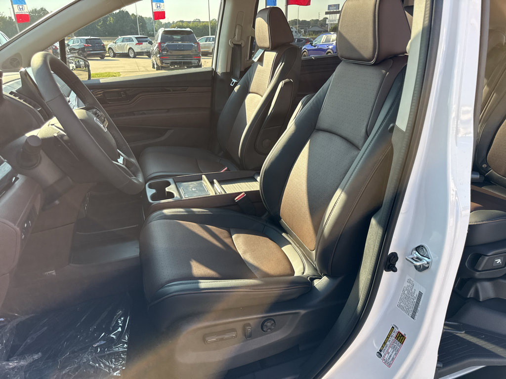 New 2027 Honda Odyssey Elite image 11