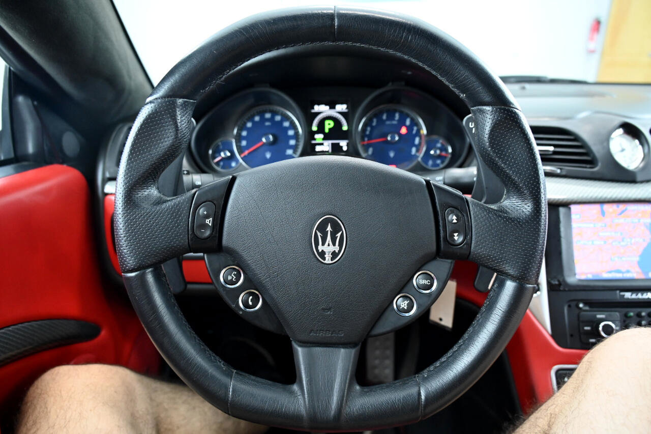 Used 2014 Maserati GranTurismo Sport image 25
