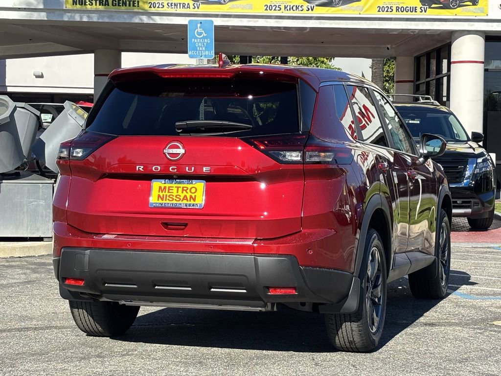New 2026 Nissan Rogue Platinum w/ Platinum Premium Package AWD/4WD image 3