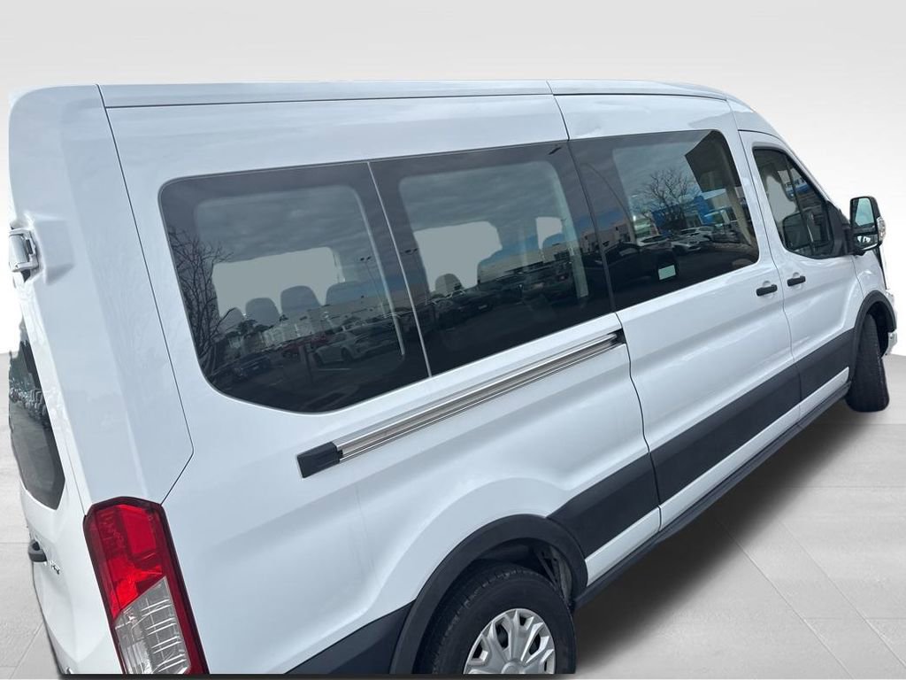 Used 2023 Ford Transit 350 XLT image 8