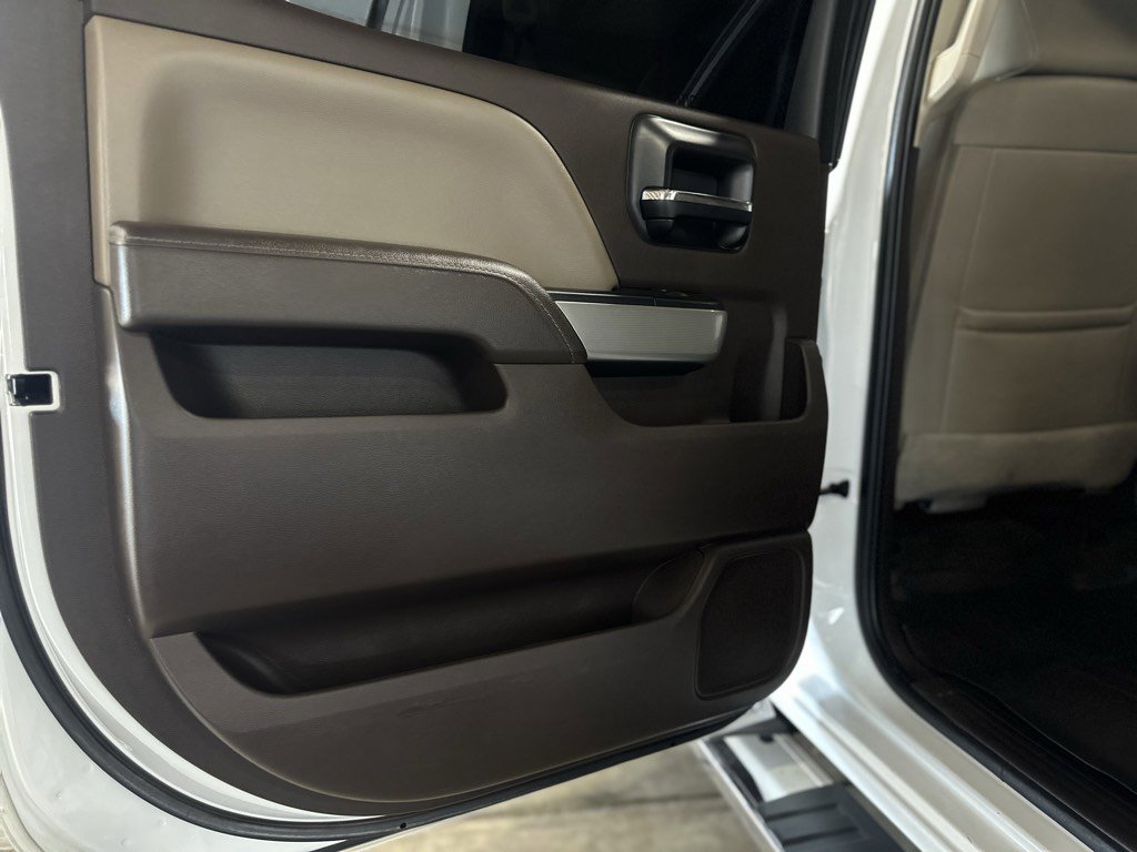 Used 2017 Chevrolet Silverado 2500 LTZ w/ Duramax Plus Package image 11