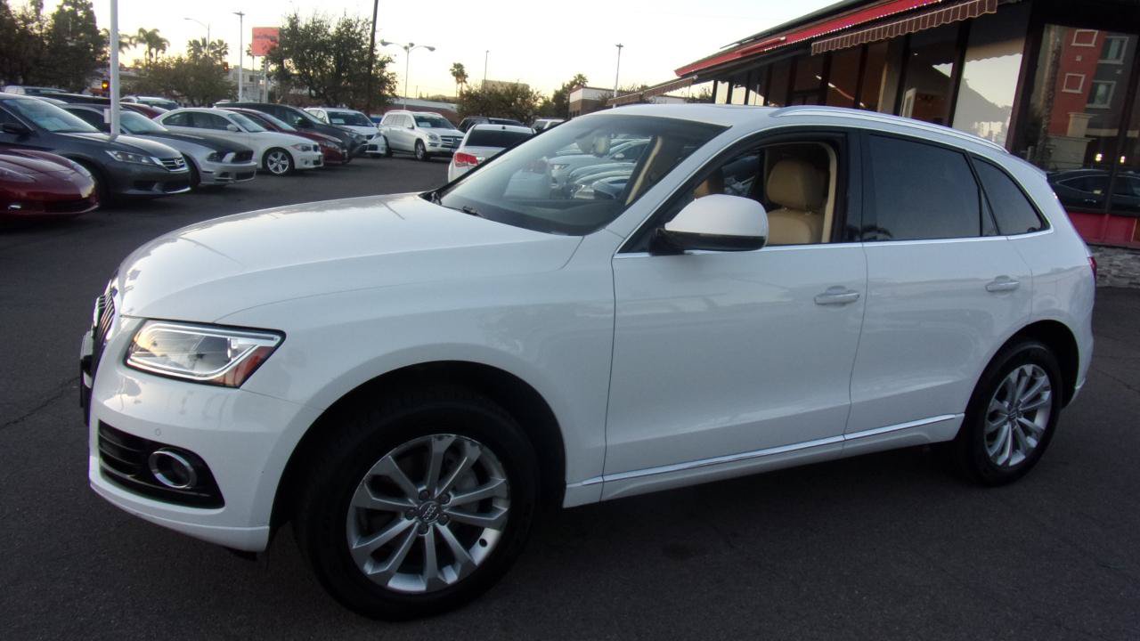 Used 2015 Audi Q5 2.0T Premium Plus w/ Technology Package AWD/4WD image 3