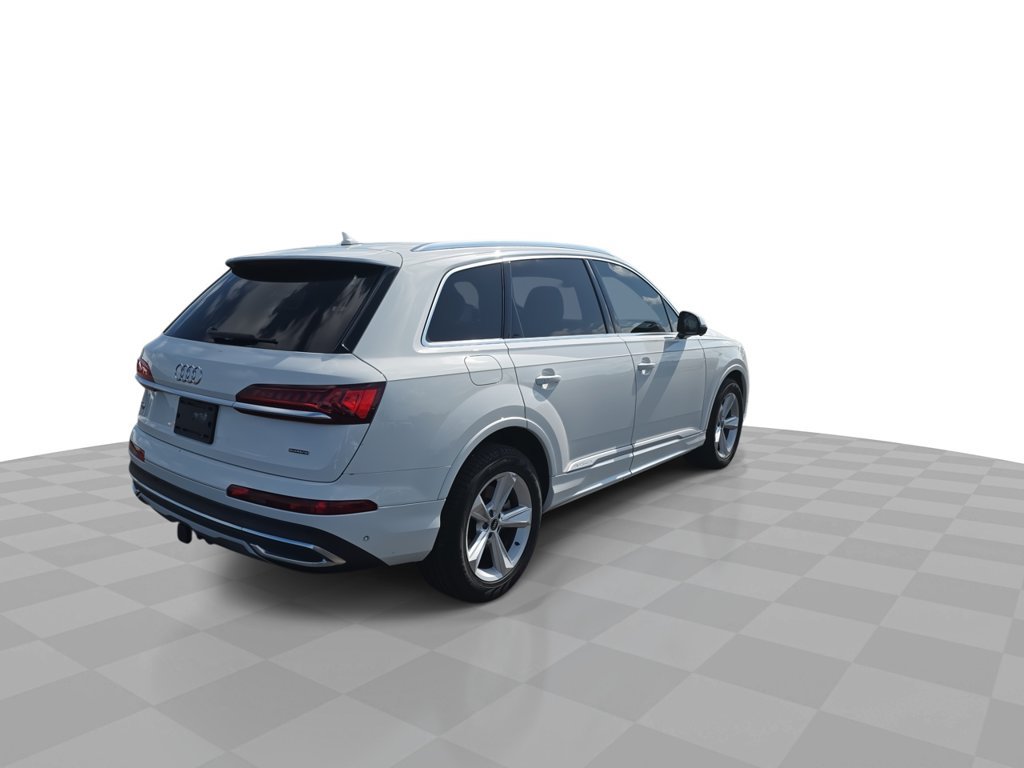 Used 2021 Audi Q7 3.0T Premium AWD/4WD image 8