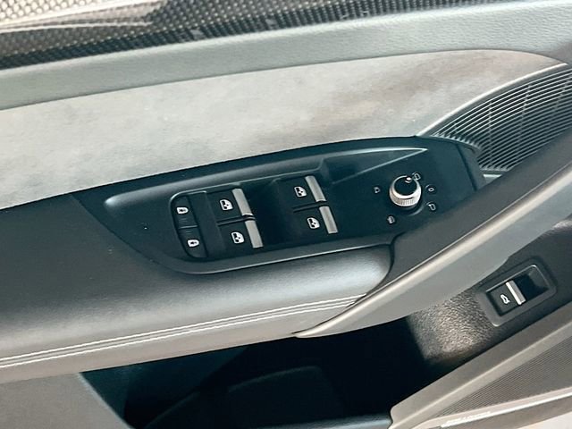 Used 2022 Audi SQ5 Premium Plus image 11