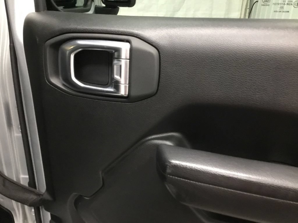 Used 2023 Jeep Wrangler Unlimited Sport w/ Uconnect 4C Nav & Sound Group AWD/4WD image 20