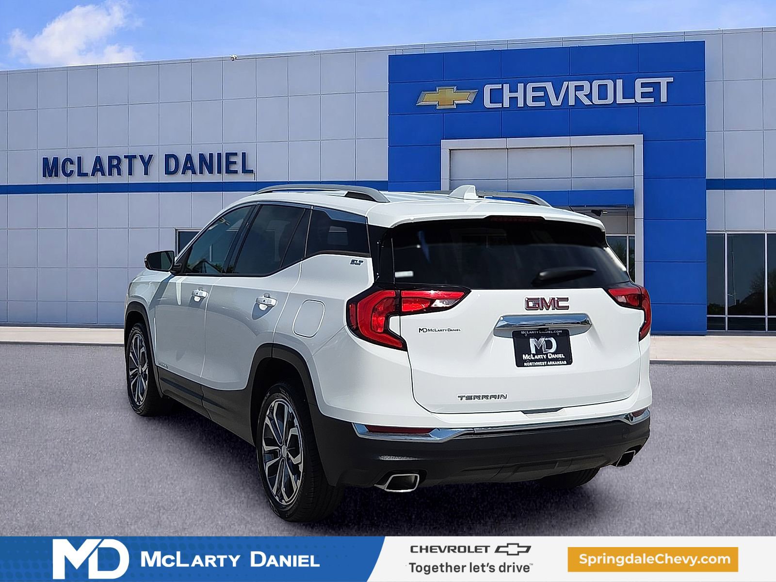 Used 2019 GMC Terrain SLT FWD image 4