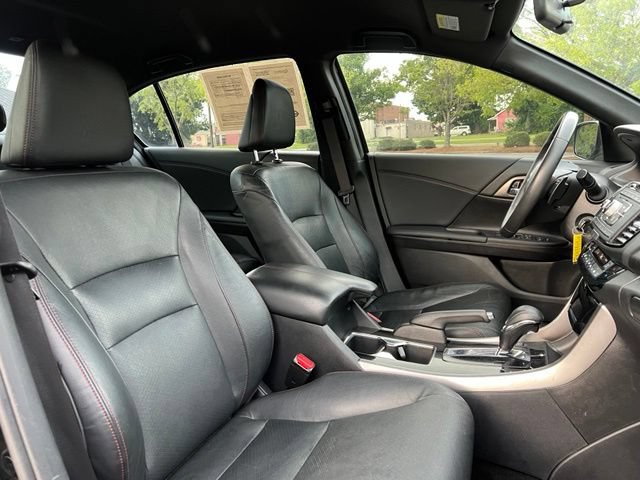Used 2017 Honda Accord Sport Special Edition image 23