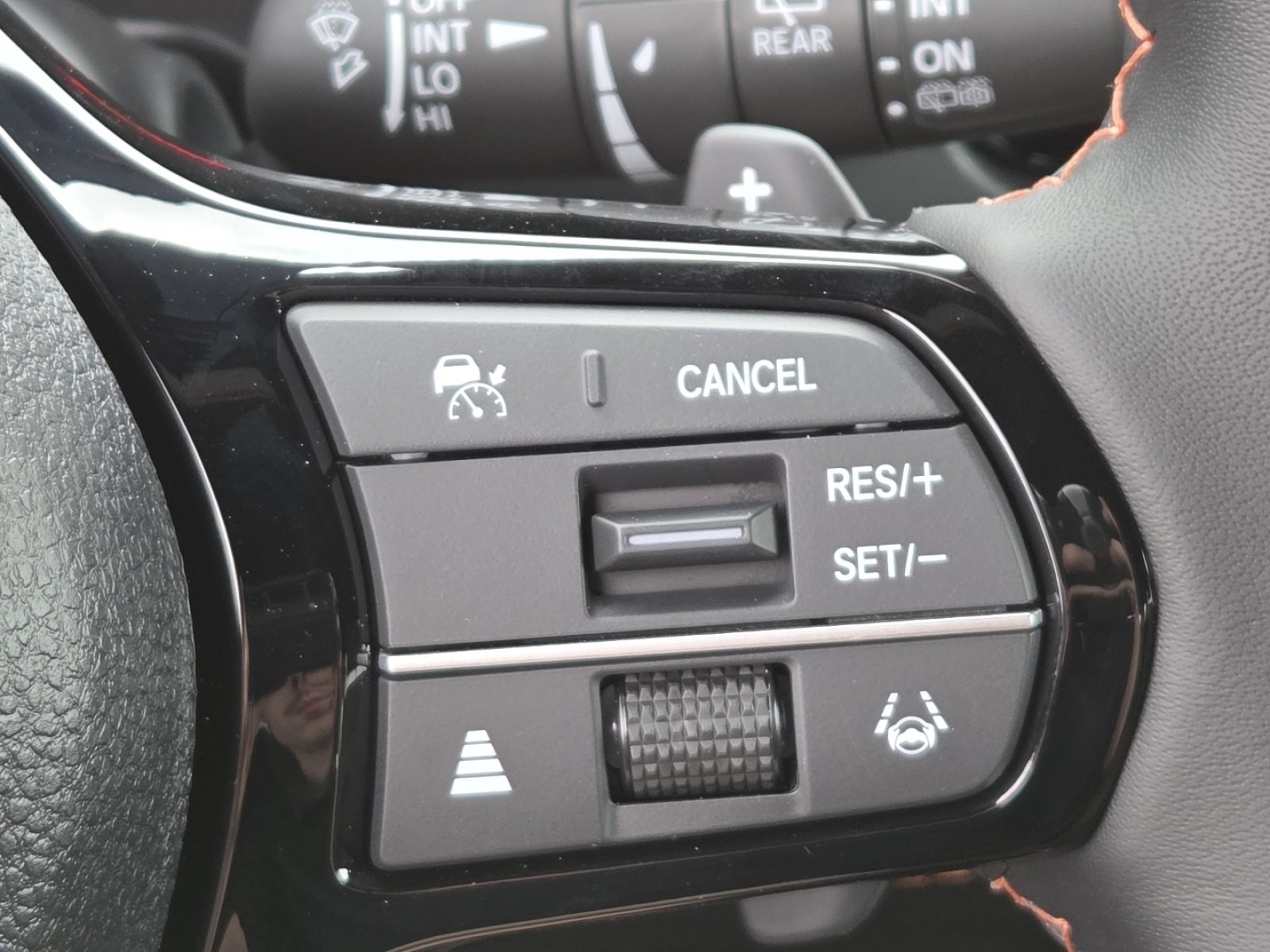 New 2026 Honda Pilot Sport image 8