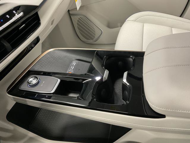 New 2026 Buick Enclave Avenir w/ Super Cruise Package AWD/4WD image 28