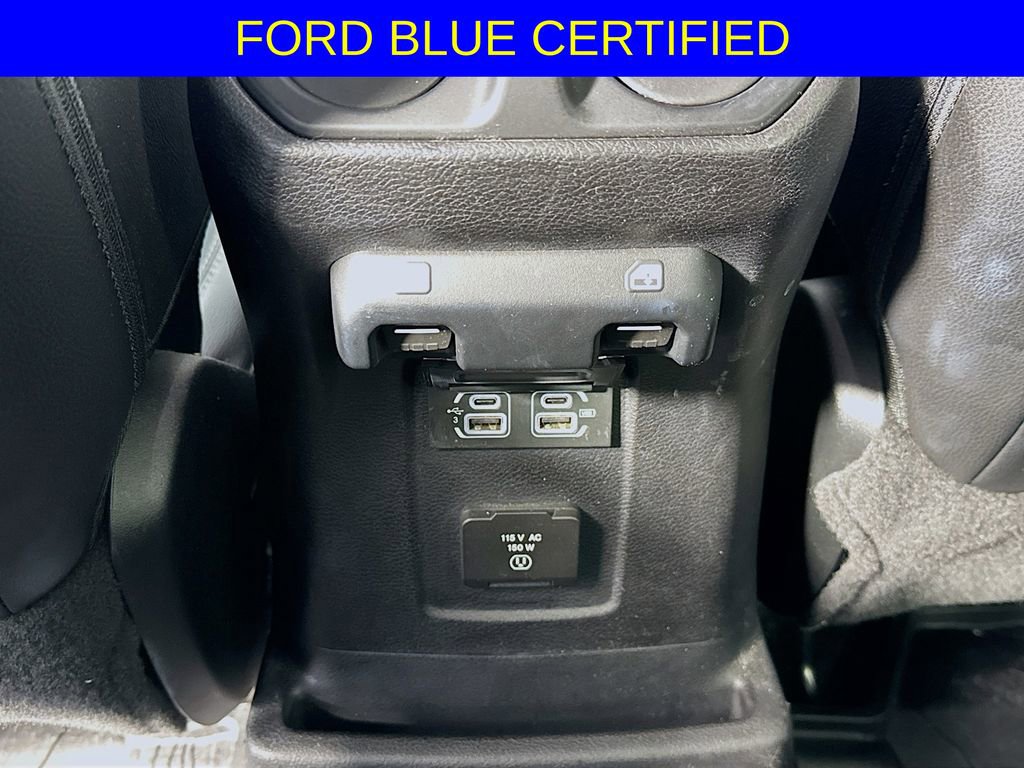 Used 2018 Jeep Wrangler Unlimited Sahara w/ Cold Weather Group image 24