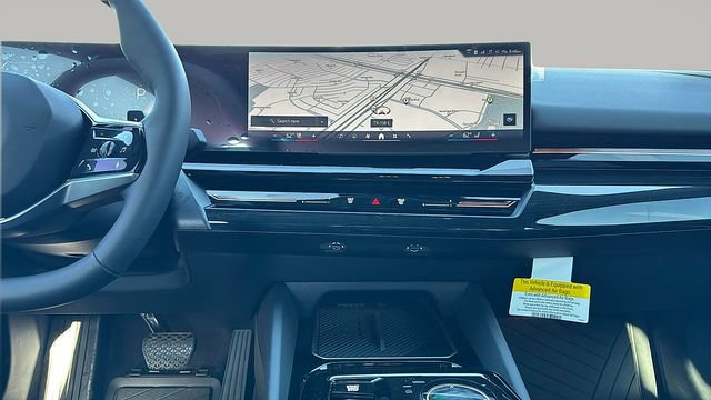 Certified 2025 BMW 530i xDrive w/ Premium Package AWD/4WD image 10