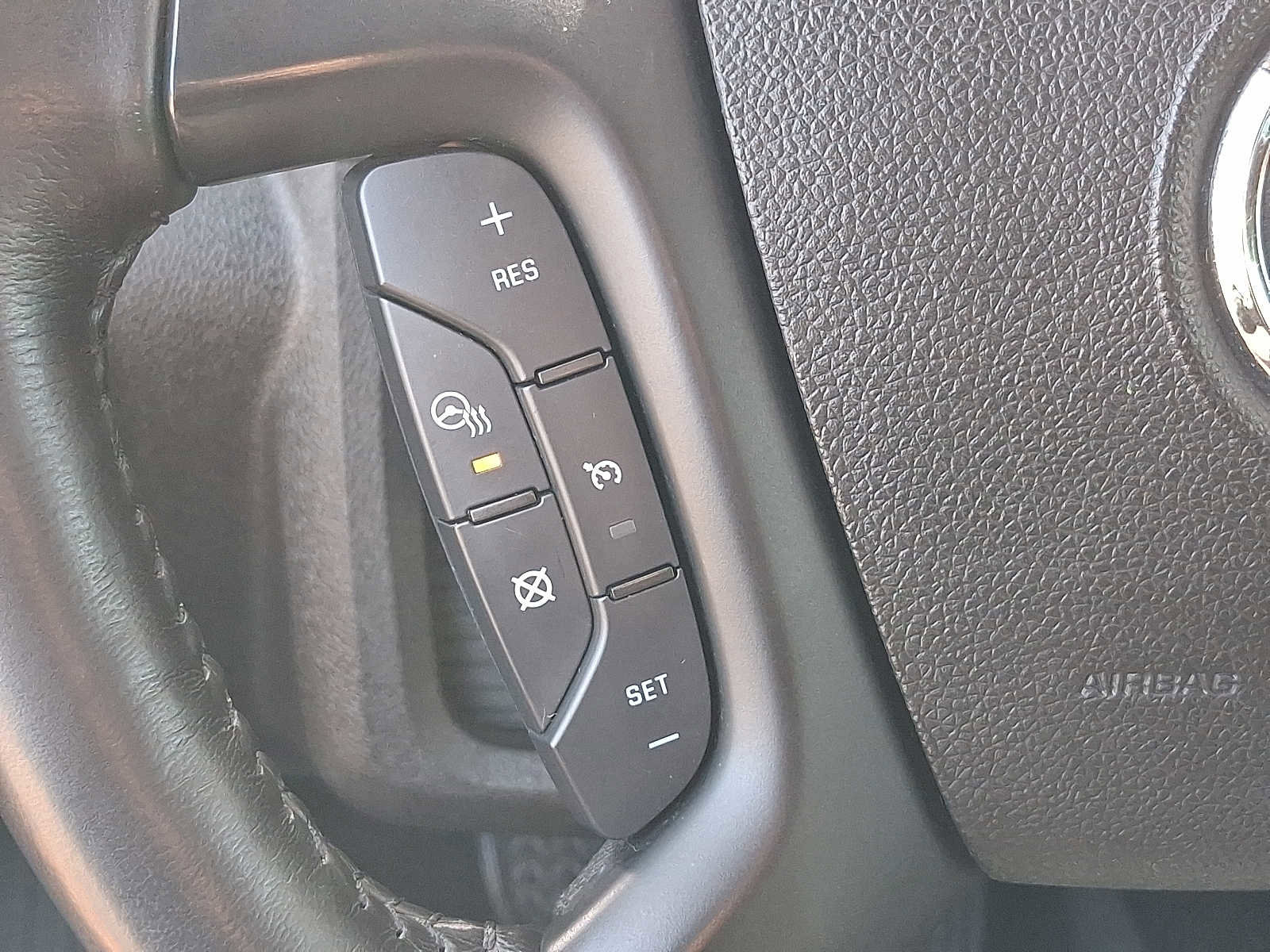 Used 2017 Buick Enclave Leather FWD image 21