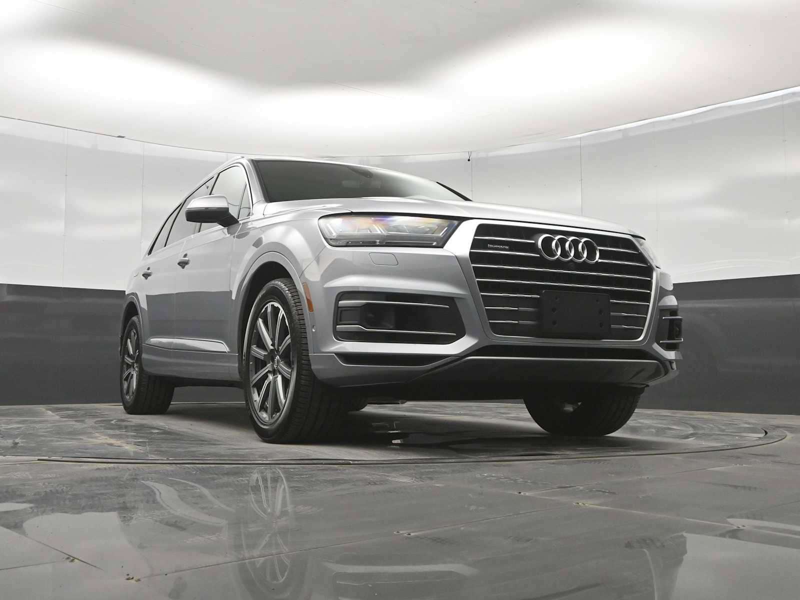 Used 2019 Audi Q7 3.0T Premium Plus w/ Premium Plus Package AWD/4WD image 39