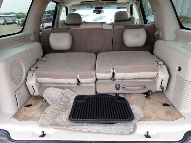 Used 2005 Cadillac Escalade AWD image 9