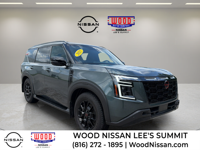 Used 2025 Nissan Armada PRO-4X AWD/4WD image 1