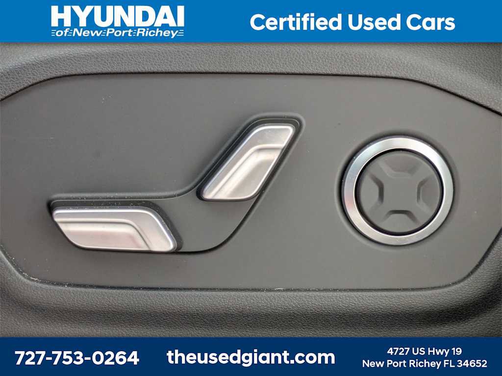 Used 2026 Hyundai Santa Fe Limited image 30