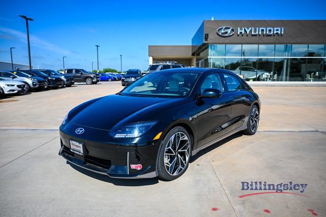 Certified 2024 Hyundai Ioniq 6 Limited RWD image 1