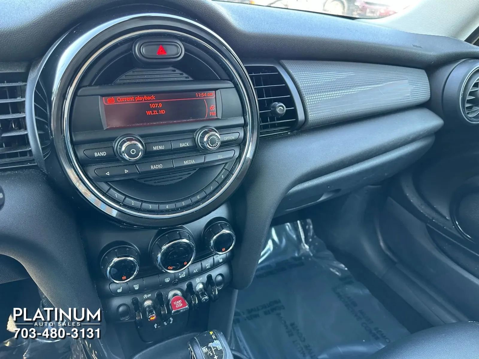 Used 2015 MINI Cooper 2-Door Hardtop image 9