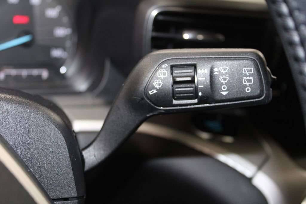 Used 2023 Ford Explorer XLT w/ Equipment Group 202A image 42