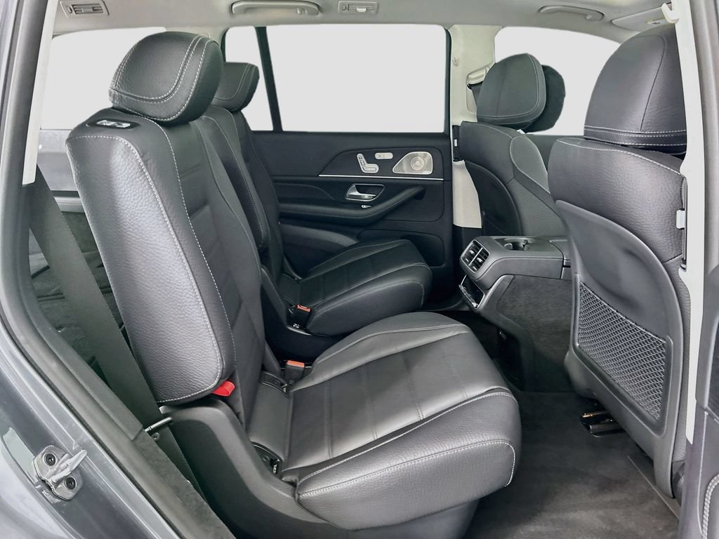 New 2026 Mercedes-Benz GLS 450 4MATIC image 21