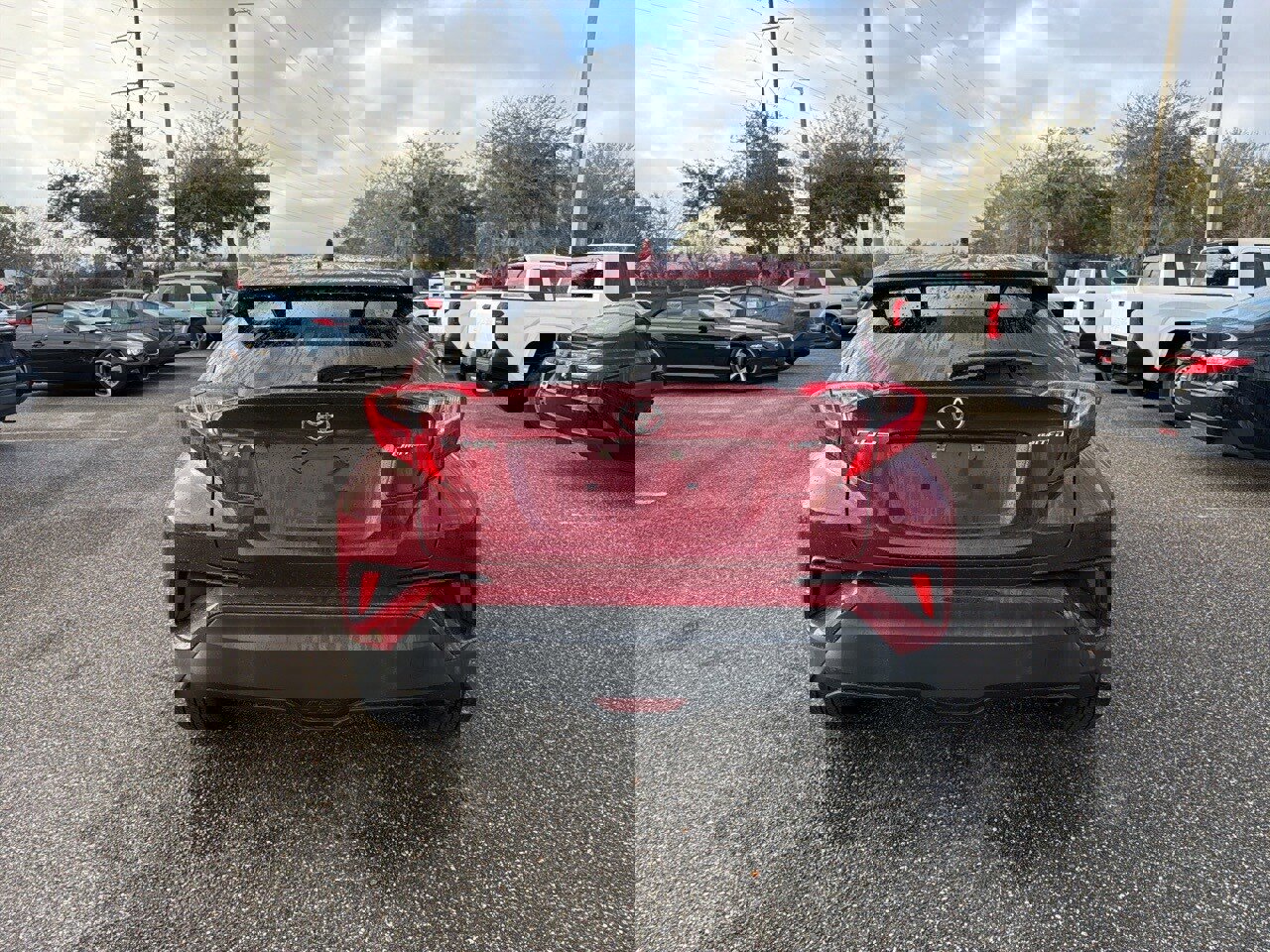 Used 2019 Toyota C-HR Limited image 4