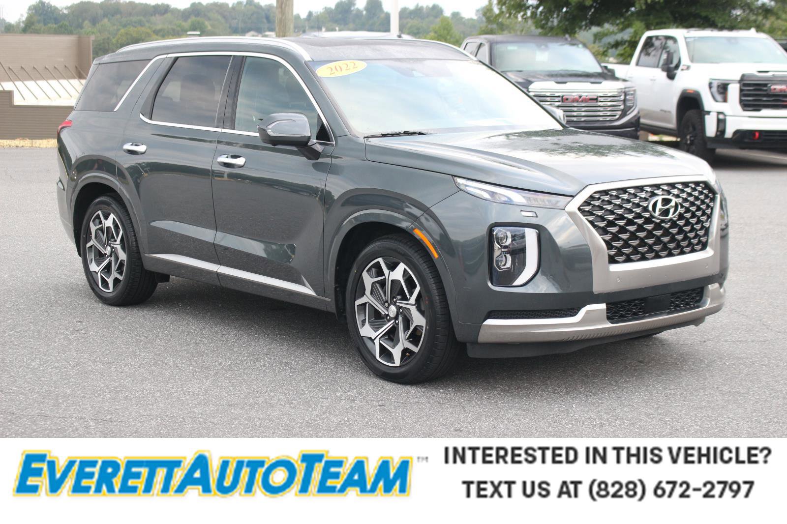Used 2022 Hyundai Palisade Calligraphy w/ Winter Package image 1