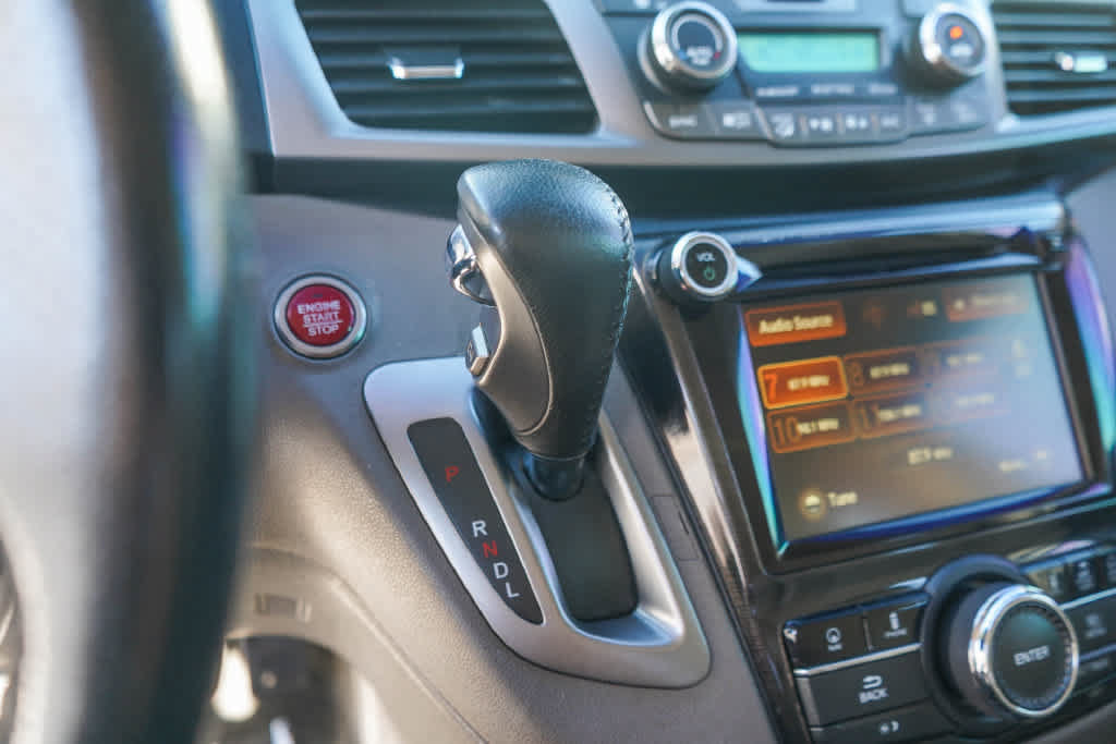 Used 2015 Honda Odyssey Touring image 22