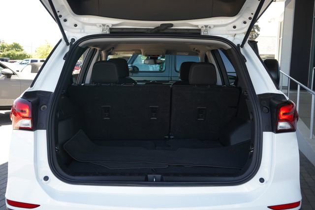 Used 2022 Chevrolet Equinox LS w/ LS Convenience Package FWD image 8