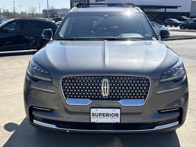 Used 2023 Lincoln Aviator Reserve w/ Elements Package Plus AWD/4WD image 13