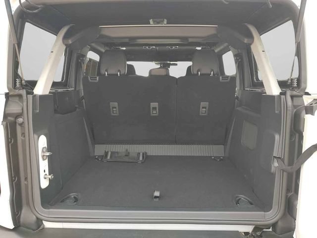 Used 2026 Ford Bronco Outer Banks AWD/4WD image 32