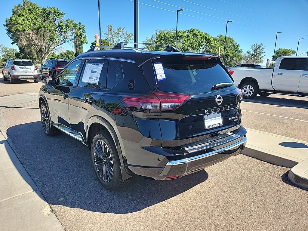 New 2026 Nissan Rogue Platinum image 5