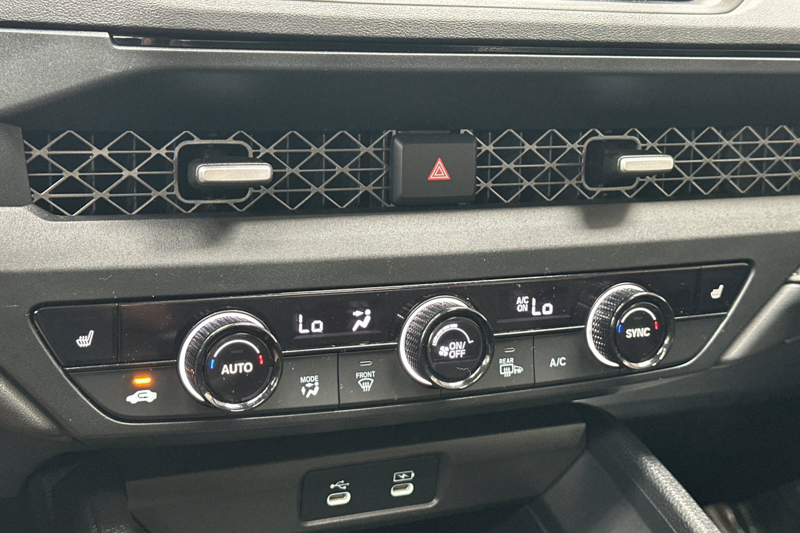 Used 2025 Honda Accord SE image 25