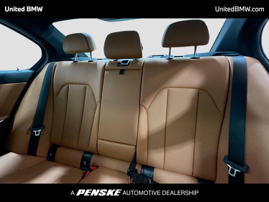 Used 2023 BMW 330i Sedan w/ Premium Package image 13
