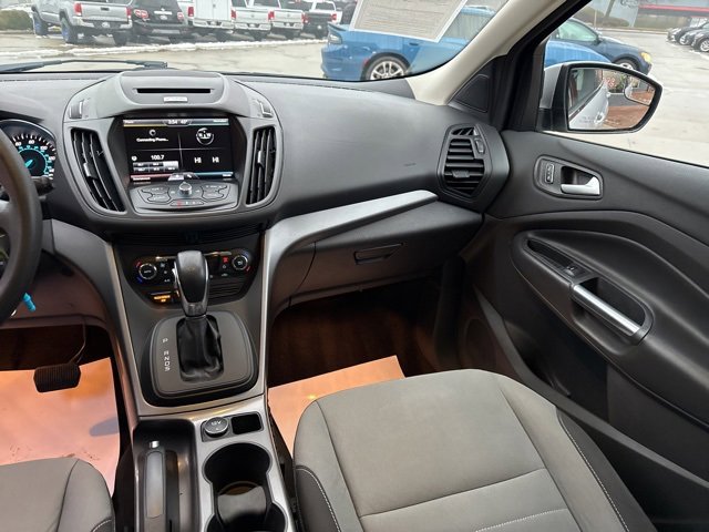 Used 2015 Ford Escape SE w/ Equipment Group 201A image 11