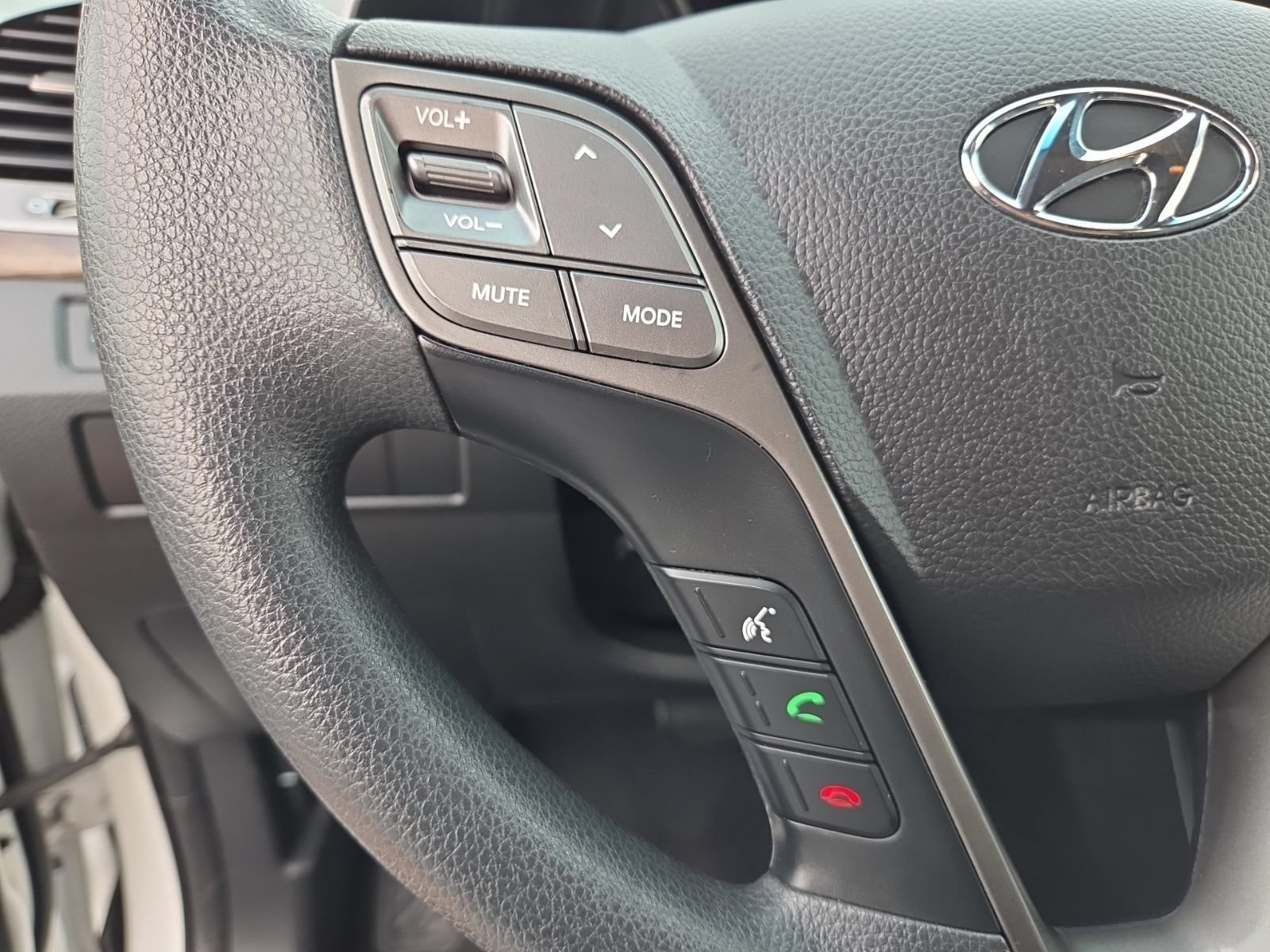 Used 2018 Hyundai Santa Fe Sport FWD image 20