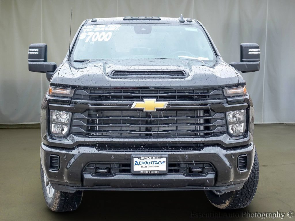New 2026 Chevrolet Silverado 2500 Custom w/ Custom Value Package AWD/4WD image 5