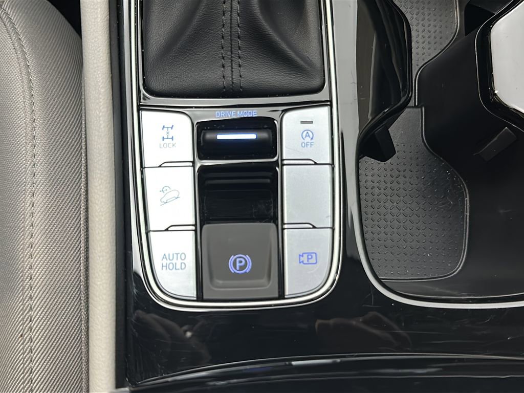 Certified 2025 Hyundai Tucson SEL AWD/4WD image 28