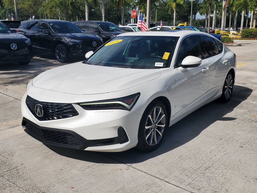Certified 2025 Acura Integra FWD image 3
