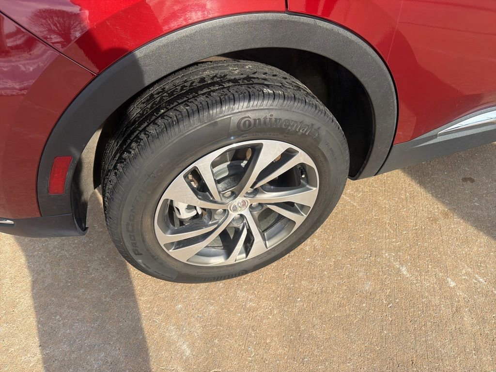 Used 2023 Buick Envision Essence FWD image 32