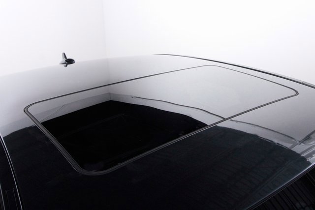 Used 2012 Mercedes-Benz E 350 4MATIC Sedan image 57