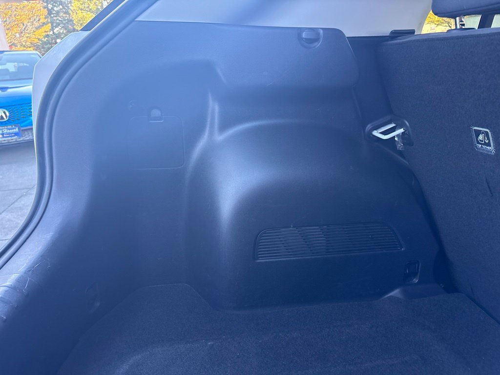Used 2025 Kia Niro LX FWD image 29