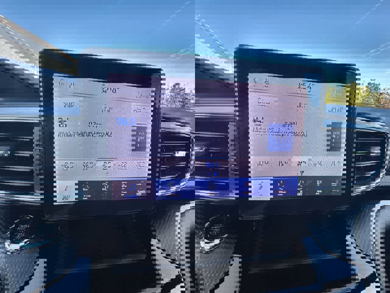 Used 2023 Ford Explorer ST-Line w/ Class IV Trailer Tow Package image 13