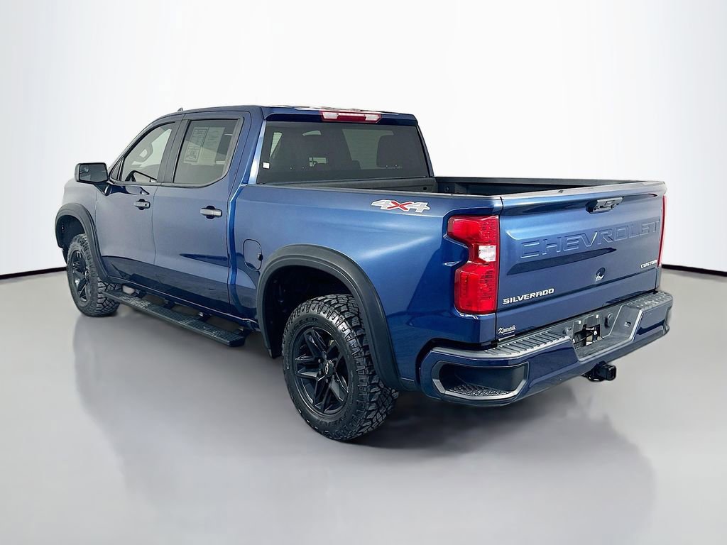 Used 2022 Chevrolet Silverado 1500 Custom w/ LPO, Dark Essentials Package AWD/4WD image 5